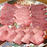大衆肉酒場 こだわり米 匠 - 塩焼き タンもと、マルカワ、ヒウチ、クリ