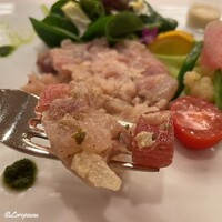 モン・フレーブ - 魴鮄の活かった身質と北限の柚子香りがアクセント