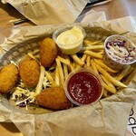 257691740 - キッズメニューのCrab claws