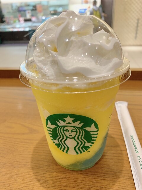 ◉STARBUCKS　COFFEECAFE➕コーヒーショップ女性店員セット スターバックス コーヒー (@Starbucks_J) / X