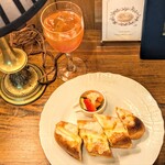 カフェ・ル・プティ・ニ・トロワ - 