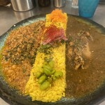 スパイシーカリーハウス 銀座半月 - 