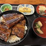 炭火焼うなぎ 東山物産 - 