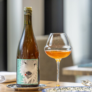 GRAPEREPUBLICINC. VINERIA SALONE_1