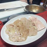 焼肉幸泉 - 