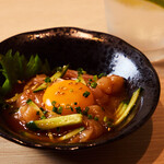 地鶏もも焼き 鳥刺し とりさくせす - 冠地鶏ユッケ