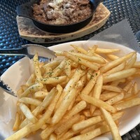 GARB CENTRAL -  GARB CENTRAL -