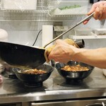 ラーメン 麻辣 - 