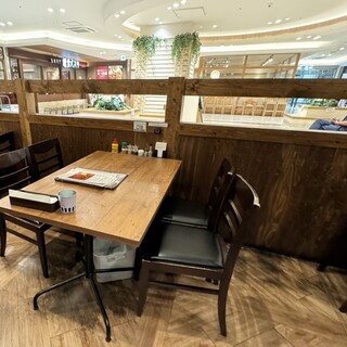 ヒーローズ ステーキハウス_2