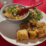 南海飯店 - 麻婆豆腐小サイズ＋春巻