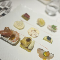 ヴォーロ・コズィ - 