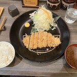 あげづき コレド室町テラス店 - 霧島SPF豚ロースかつ定食