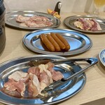 鳥三八 - 親、若、せせり、親鳥ソーセージなど