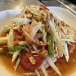 257741762 - ソムタム。辛美味い