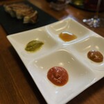 スタンドシャン食 TOKYO恵比寿 Champagne & GYOZA BAR - 