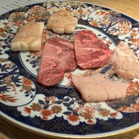 肉亭ふたご iki 新宿店 - 