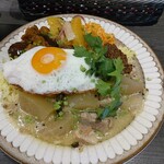 Dining Bar ティグレ - 冬瓜とチキンのホワイトカレー