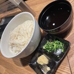 釜焼鳥本舗 おやひなや - 