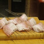 京味 もと井 - のどぐろを炭火焼きしていきます。