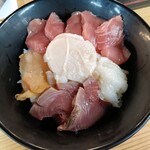 塩釜水産物仲卸市場 - 