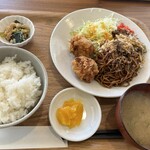 ごはんや 九 - 