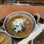 BLOCK HOUSE 水曜カレー - 