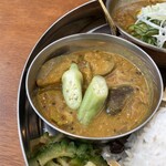 BLOCK HOUSE 水曜カレー - 