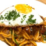 洋食 おがた - 友人が人生一番といったナポリタン