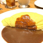 洋食 おがた - オムライスもいつもながらに最高