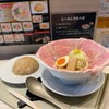 醤油らーめん ピース 豊中店