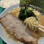 家系ラーメン 加藤商店 - 