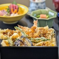 【平日ランチ限定】天重　～ゆったり過ごすランチタイム～