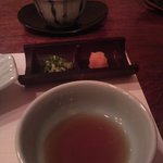 魚羨 - 揚げ物のタレと薬味