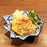 大山鶏のカオパット♪　ジャスミンライスのパラパラチャーハンです☆