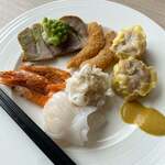 ビュッフェレストラン スリユン - 