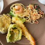 ビュッフェレストラン スリユン - 