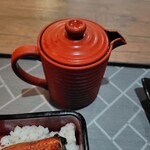 鰻の中川 - ここでタレ登場