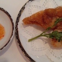 銀座アスター 本店 - 『海老ワンタン』『パプリカ』『筍』『大根もち』のあげ物～！チリソースにつけて食べる～♪『海老ワンタン』の皮がパッりパリに揚がってサクサクして美味しかった！！＼(◎o◎)／！！
                