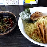 中華麺房 東龍 - 「アツイ日！！！限定」(*´艸｀*)「つけめん」着丼＼(^o^)／