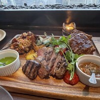 ウルフギャング・パック カフェ 愛知芸術文化センター店 - 