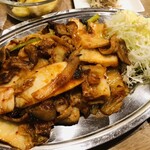 川越食堂 - ♪4〜5人前はある豚キムチ！！