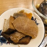 川越食堂 - ♪お通しかと思いきや小鉢！