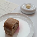 フィリップ・ミル 東京 - パン1