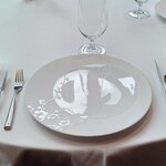 フィリップ・ミル 東京 - テーブルセッティング