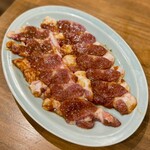炭火焼肉ホルモンさわいし - タンした