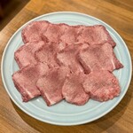 炭火焼肉ホルモンさわいし - 樺澤商店 特選タン