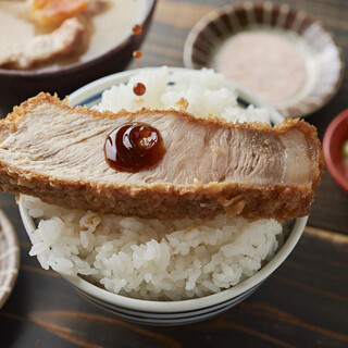 とんかつ 檍_1
