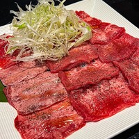 老舗精肉店直送 千種焼肉 飛騨牛の奴隷 千種店 - 