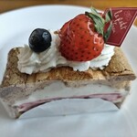 シノン洋菓子店 - カーディナル￥420