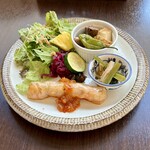 バルバルキッチンアメリ - 週替りランチ：厚揚げ牛すじ煮込み＆蒸し春巻(¥800)